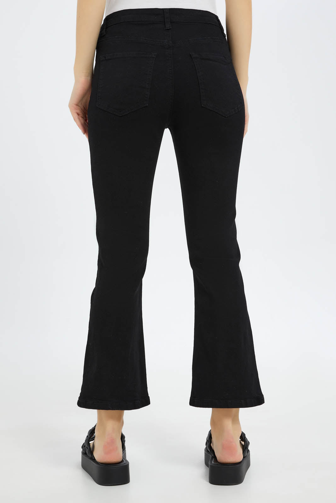 Redtag-Women-Black-Mid-Waist-Fit-And-Flare-Jeans-Category:Jeans,-Colour:Black,-Deals:New-In,-Filter:Women's-Clothing,-FIT-WALL-(FTW),-New-In-Women-APL,-Non-Sale,-S23C,-Section:Women,-Women-Jeans-Women's-