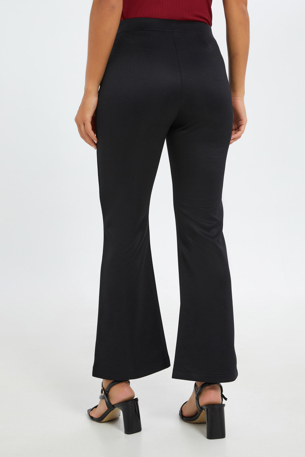 Redtag-Women-Fit-And-Flare-Trouser-With-Button-Detail-Category:Trousers,-Colour:Black,-Deals:New-In,-Filter:Women's-Clothing,-H1:LWR,-H2:LAD,-H3:TRS,-H4:CTR,-New-In-Women-APL,-Non-Sale,-S23C,-Season:S23C,-Section:Women,-Women-Trousers-Women's-