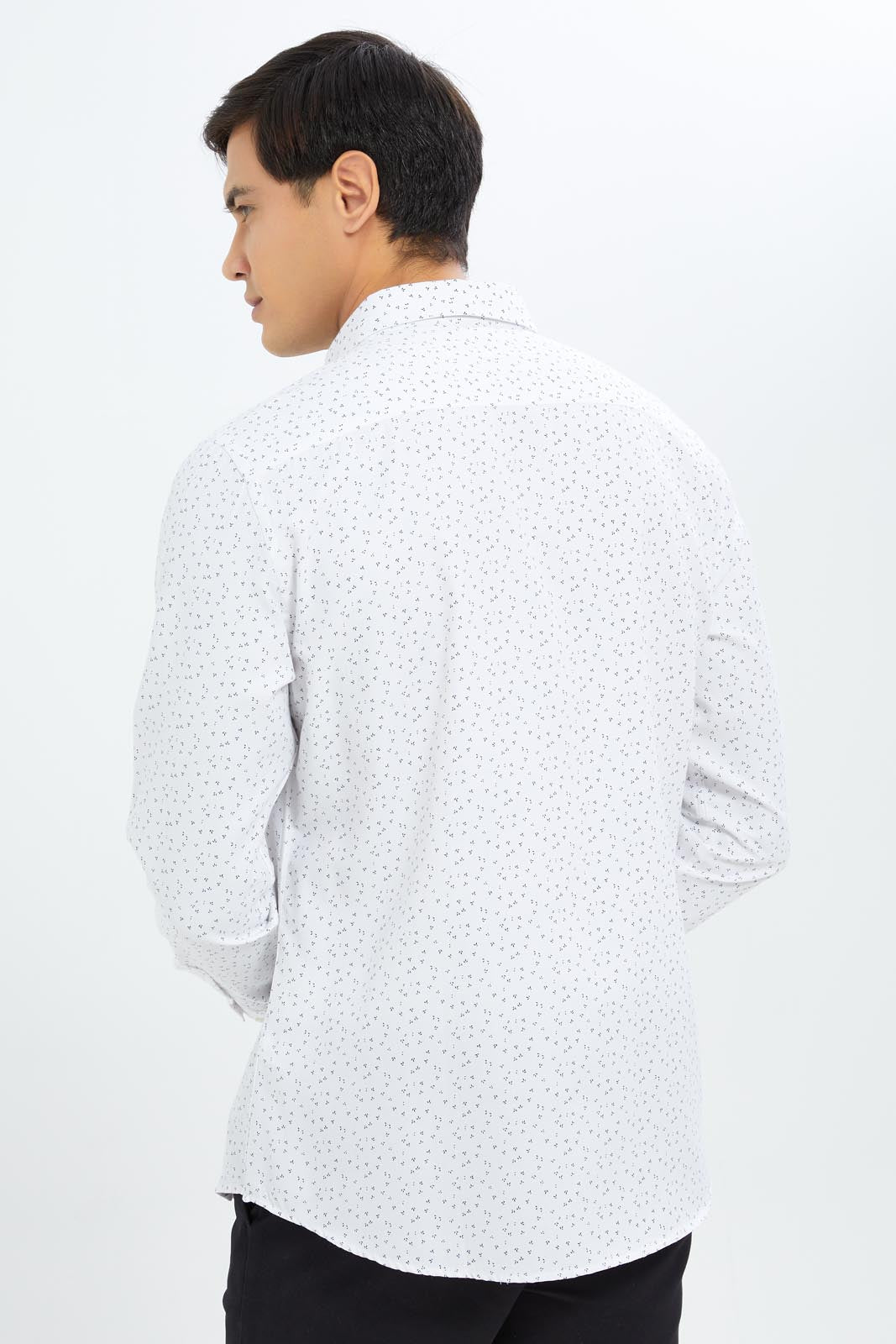 Redtag-Men-Formal-Shirt-365,-CAPSULE-BUY,-Category:Shirts,-Colour:White,-Deals:New-In,-Filter:Men's-Clothing,-Men-Shirts,-New-In-Men-APL,-Non-Sale,-Section:Men-Men's-