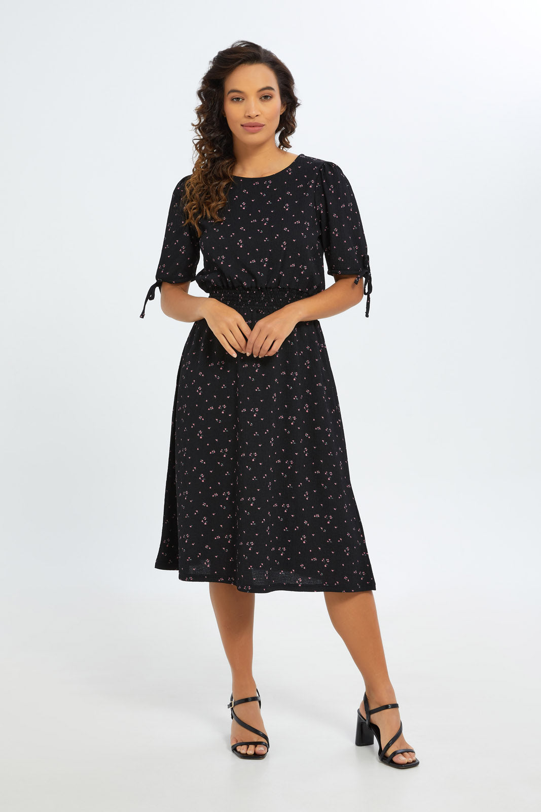 Redtag-Women-Printed-Tie-Sleeve-Tea-Dress-Category:Dresses,-Colour:Assorted,-Deals:New-In,-Filter:Women's-Clothing,-H1:LWR,-H2:LAD,-H3:DRS,-H4:CAD,-New-In-Women-APL,-Non-Sale,-S23C,-Season:S23C,-Section:Women,-Women-Dresses-Women's-