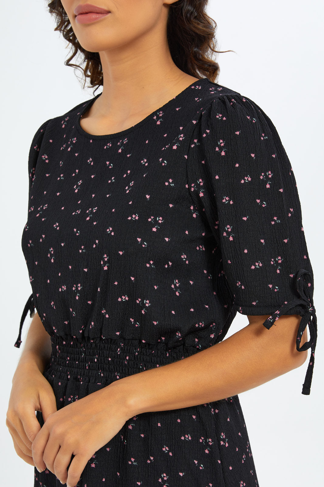 Redtag-Women-Printed-Tie-Sleeve-Tea-Dress-Category:Dresses,-Colour:Assorted,-Deals:New-In,-Filter:Women's-Clothing,-H1:LWR,-H2:LAD,-H3:DRS,-H4:CAD,-New-In-Women-APL,-Non-Sale,-S23C,-Season:S23C,-Section:Women,-Women-Dresses-Women's-