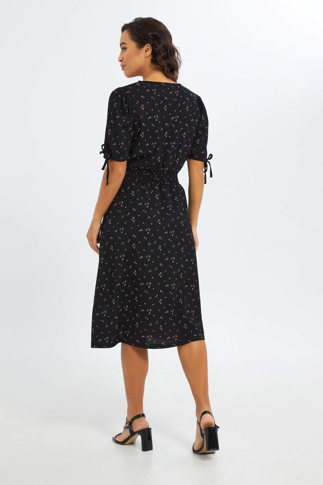Redtag-Women-Printed-Tie-Sleeve-Tea-Dress-Category:Dresses,-Colour:Assorted,-Deals:New-In,-Filter:Women's-Clothing,-H1:LWR,-H2:LAD,-H3:DRS,-H4:CAD,-New-In-Women-APL,-Non-Sale,-S23C,-Season:S23C,-Section:Women,-Women-Dresses-Women's-