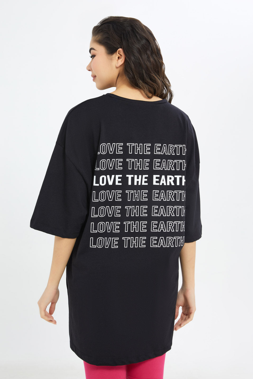 Redtag-Women-Black-Oversized-Tee-Category:T-Shirts,-Colour:Black,-Deals:New-In,-Filter:Women's-Clothing,-H1:LWR,-H2:LAD,-H3:SPW,-H4:ATS,-New-In-Women-APL,-Non-Sale,-RMD,-S23B,-Season:S23B,-Section:Women,-Sustainable,-Women-T-Shirts-Women's-
