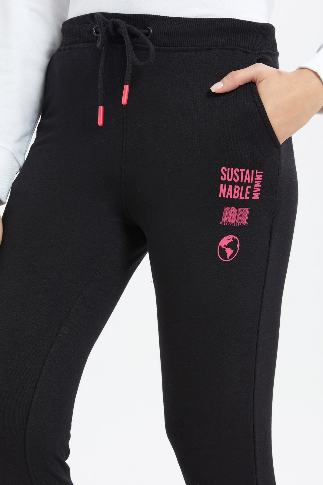 Redtag-Women-Black-Basic-Jogger-Category:Joggers,-Colour:Black,-Deals:New-In,-Filter:Women's-Clothing,-H1:LWR,-H2:LAD,-H3:SPW,-H4:ATP,-New-In-Women-APL,-Non-Sale,-RMD,-S23B,-Season:S23B,-Section:Women,-Sustainable,-Women-Joggers-Women's-