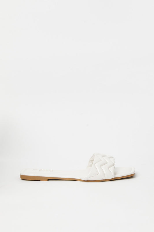 Redtag-White-Quilt-Mule-Category:Sandals,-Colour:White,-Deals:New-In,-Filter:Women's-Footwear,-H1:FOO,-H2:LAD,-H3:SAF,-H4:SAN,-LEC-Sandals,-N/A,-New-In-Women-FOO,-Non-Sale,-S23B,-Season:S23B,-Section:Women-Women's-