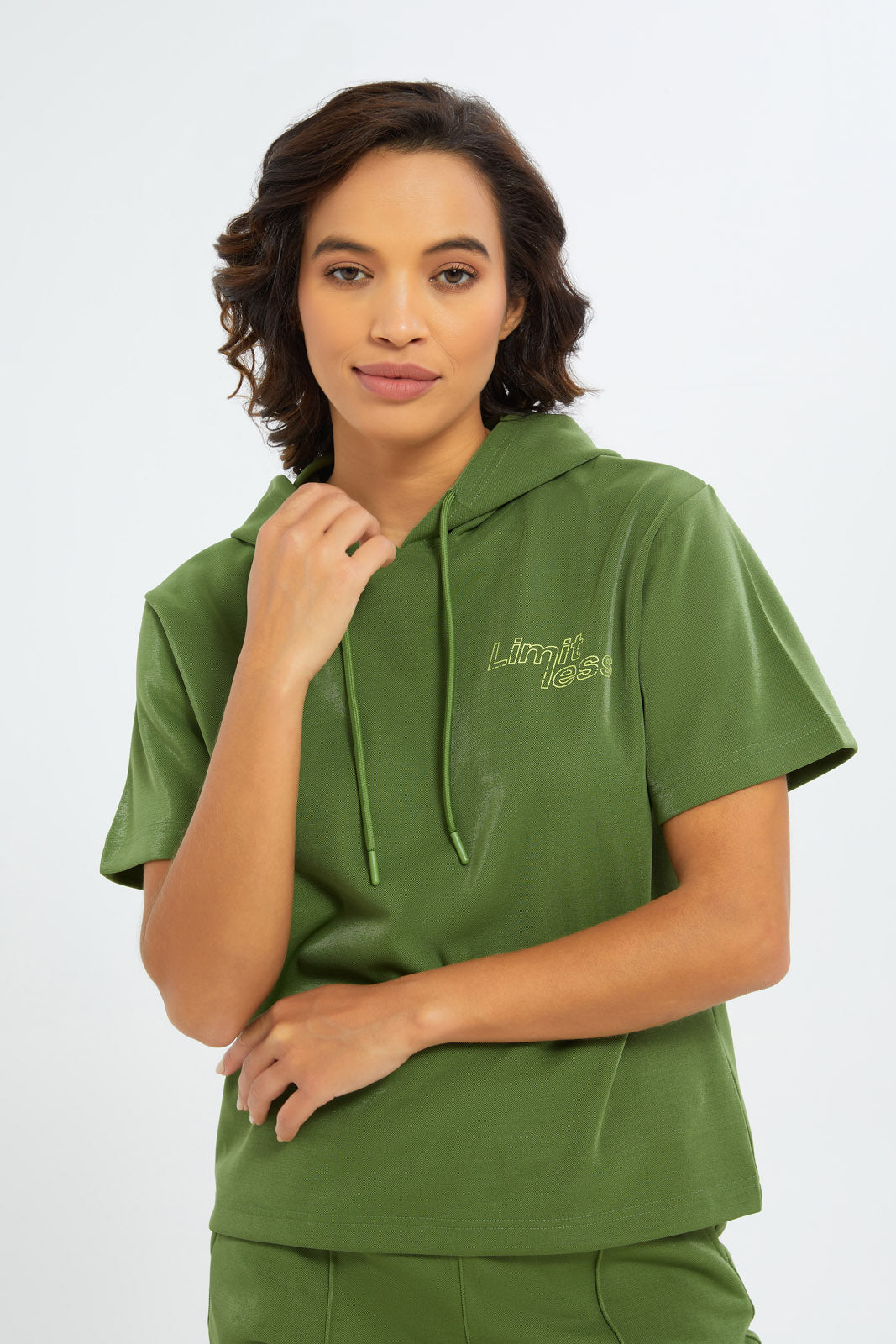 Redtag-Women-Green-Short-Sleeve-Hoodie-Sweatshirt-Category:Sweatshirts,-Colour:Green,-Deals:New-In,-Filter:Women's-Clothing,-H1:LWR,-H2:LAD,-H3:SPW,-H4:ASS,-New-In-Women-APL,-Non-Sale,-S23C,-Season:S23C,-Section:Women,-Women-Sweatshirts-Women's-
