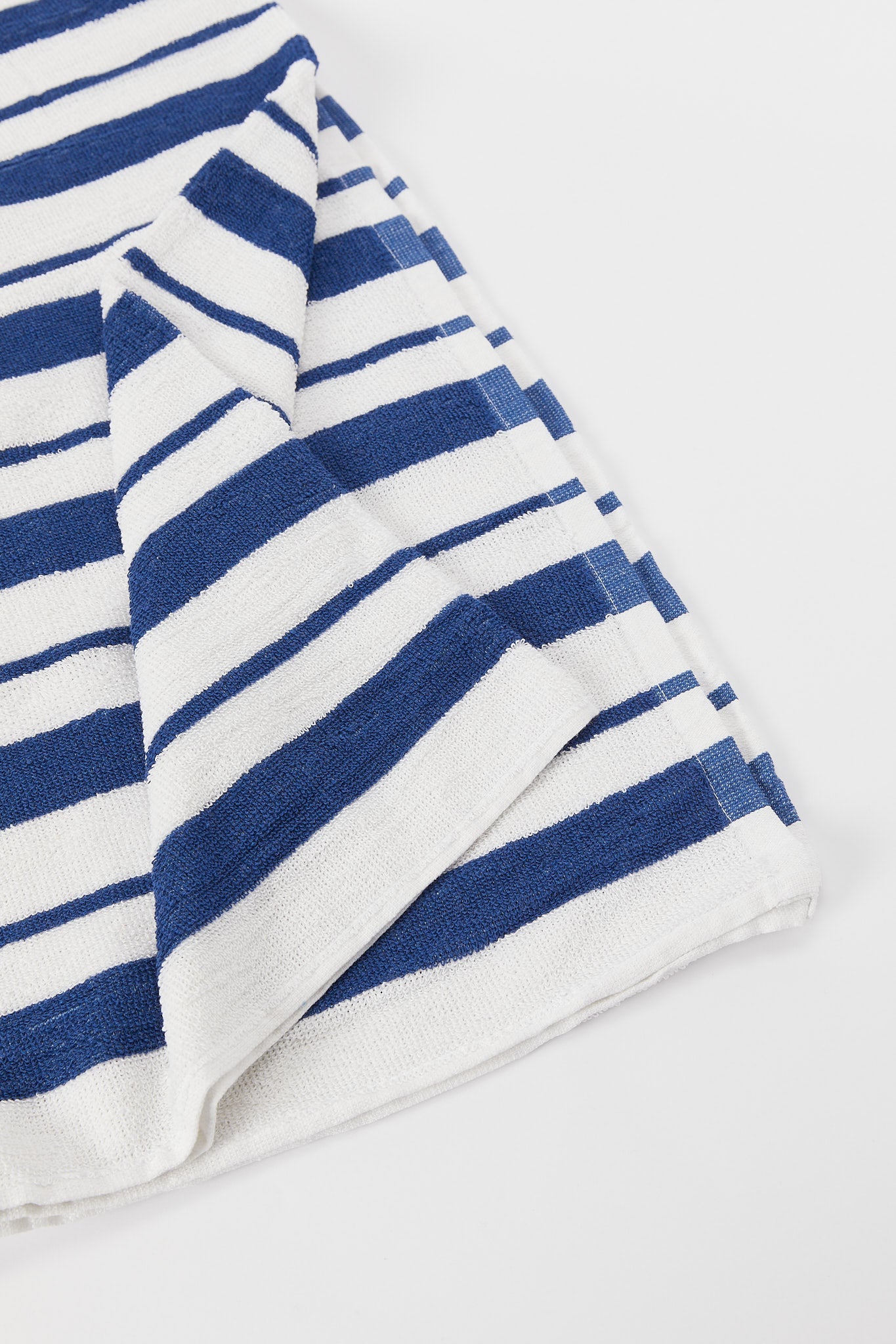 Redtag-Blue-Stripe-Bath-Towel-Category:Towels,-Colour:Blue,-Deals:New-In,-Filter:Home-Bathroom,-H1:HMW,-H2:BAC,-H3:TOW,-H4:BAT,-HMW-BAC-Towels,-New-In-HMW-BAC,-Non-Sale,-S23B,-Season:S23B,-Section:Homewares-Home-Bathroom-