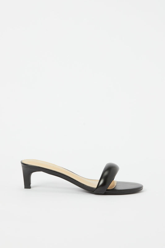 Redtag-Black-Padded-Mule-Category:Sandals,-Colour:Black,-Deals:New-In,-Filter:Women's-Footwear,-H1:FOO,-H2:LAD,-H3:SAF,-H4:SAN,-Heels,-LEC-Sandals,-N/A,-New-In-Women-FOO,-Non-Sale,-S23B,-Season:S23B,-Section:Women-Women's-
