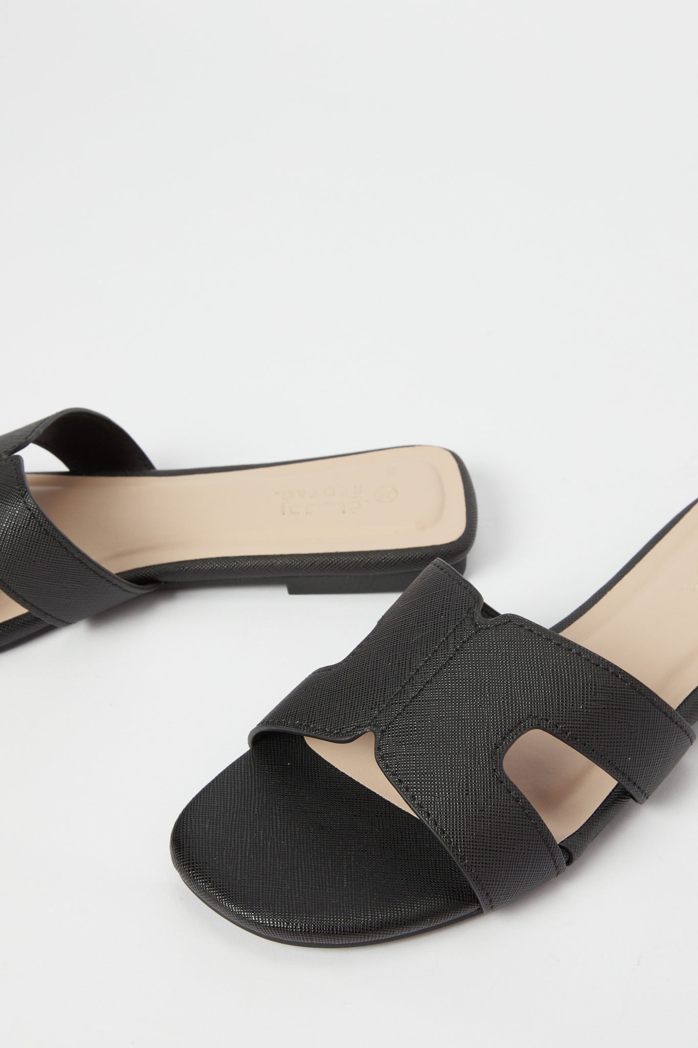 Redtag-Black-H-Upper-Mule-Category:Sandals,-Colour:Black,-Deals:New-In,-Filter:Women's-Footwear,-H1:FOO,-H2:LAD,-H3:SAF,-H4:SAN,-LEC-Sandals,-N/A,-New-In-Women-FOO,-Non-Sale,-S23B,-Season:S23B,-Section:Women-Women's-