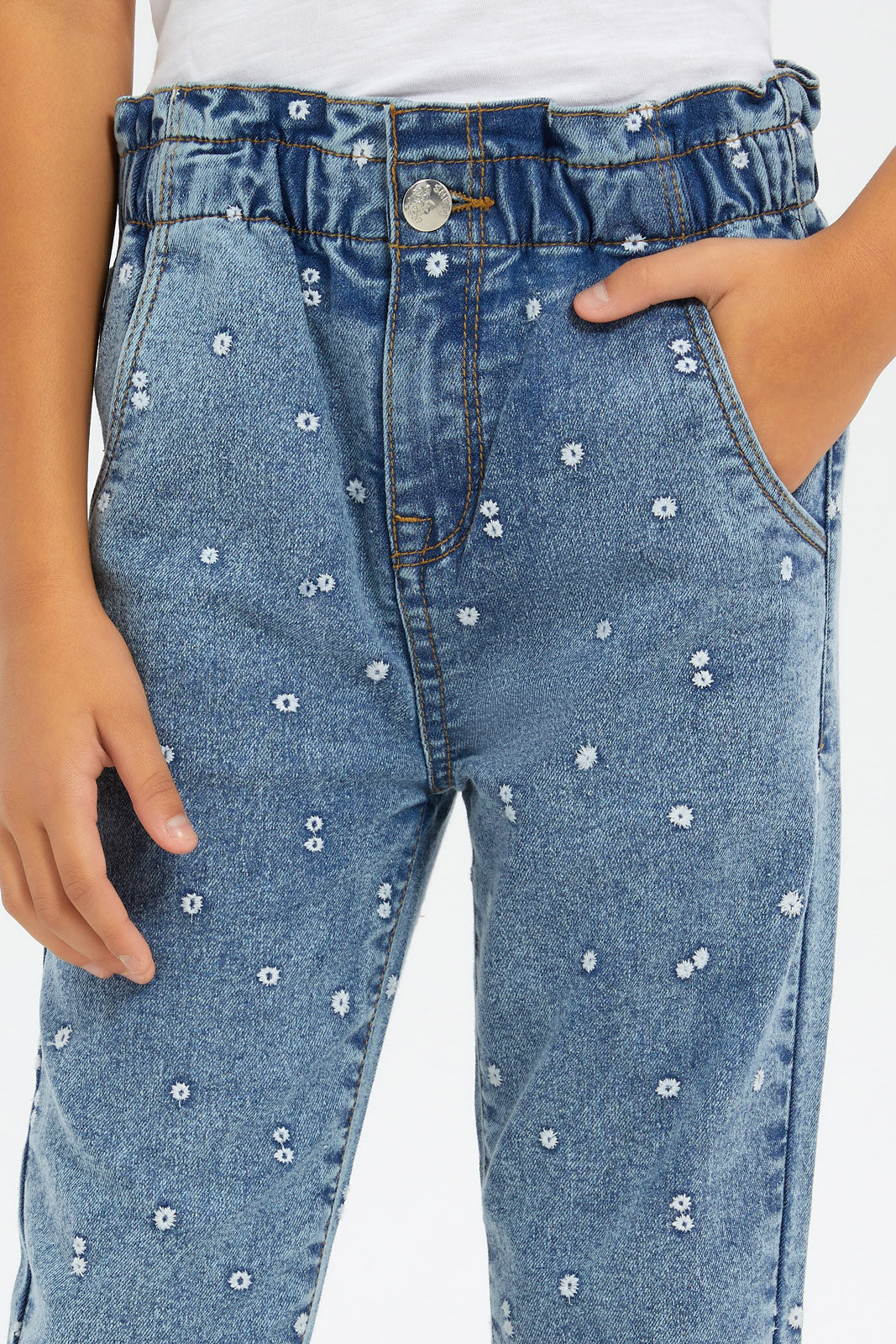 Redtag-Girls-Midwash-Allover-Embroidered-Jeggings-Category:Jeggings,-Colour:Denim,-Deals:New-In,-Filter:Girls-(2-to-8-Yrs),-GIR-Jeggings,-H1:KWR,-H2:GIR,-H3:DNB,-H4:JEG,-New-In-GIR-APL,-Non-Sale,-S23C,-Season:S23C,-Section:Girls-(0-to-14Yrs)-Girls-2 to 8 Years