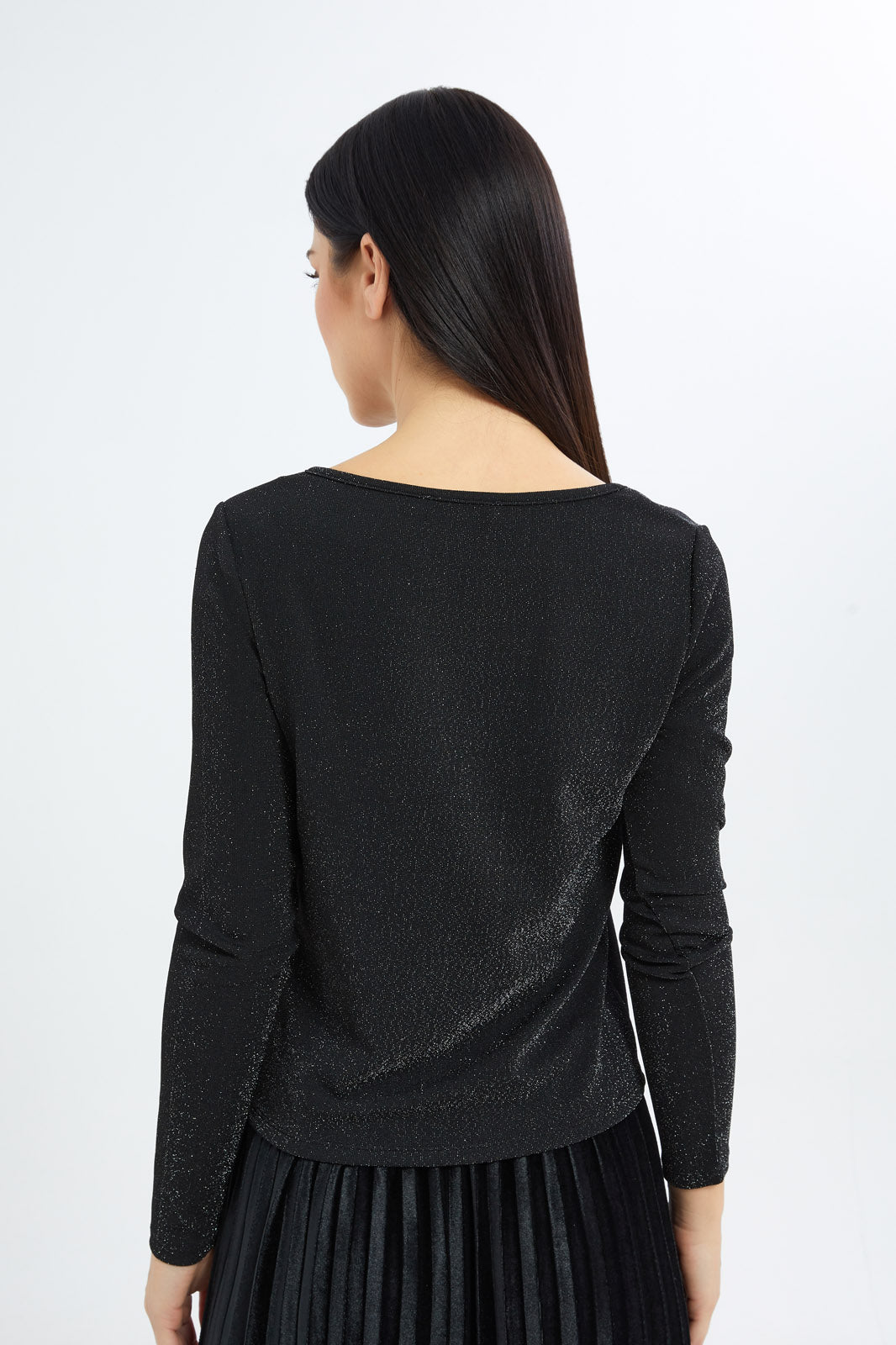 Redtag-Women-Black-Asymetric-Top-Category:Tops,-Colour:Black,-Deals:New-In,-Filter:Women's-Clothing,-H1:LWR,-H2:LEC,-H3:JYT,-H4:FJT,-LEC,-LEC-Tops,-New-In-LEC-APL,-Non-Sale,-S23C,-Season:S23C,-Section:Women-Women's-