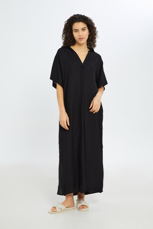 Redtag-Women-Black-Short-Sleeves-With-Collar-Nightgown-Category:Nightgowns,-Colour:Black,-Deals:New-In,-Filter:Women's-Clothing,-H1:LWR,-H2:LDN,-H3:NWR,-H4:NGN,-New-In-Women-APL,-Non-Sale,-RMD,-S23C,-Season:S23C,-Section:Women,-Women-Nightgowns--