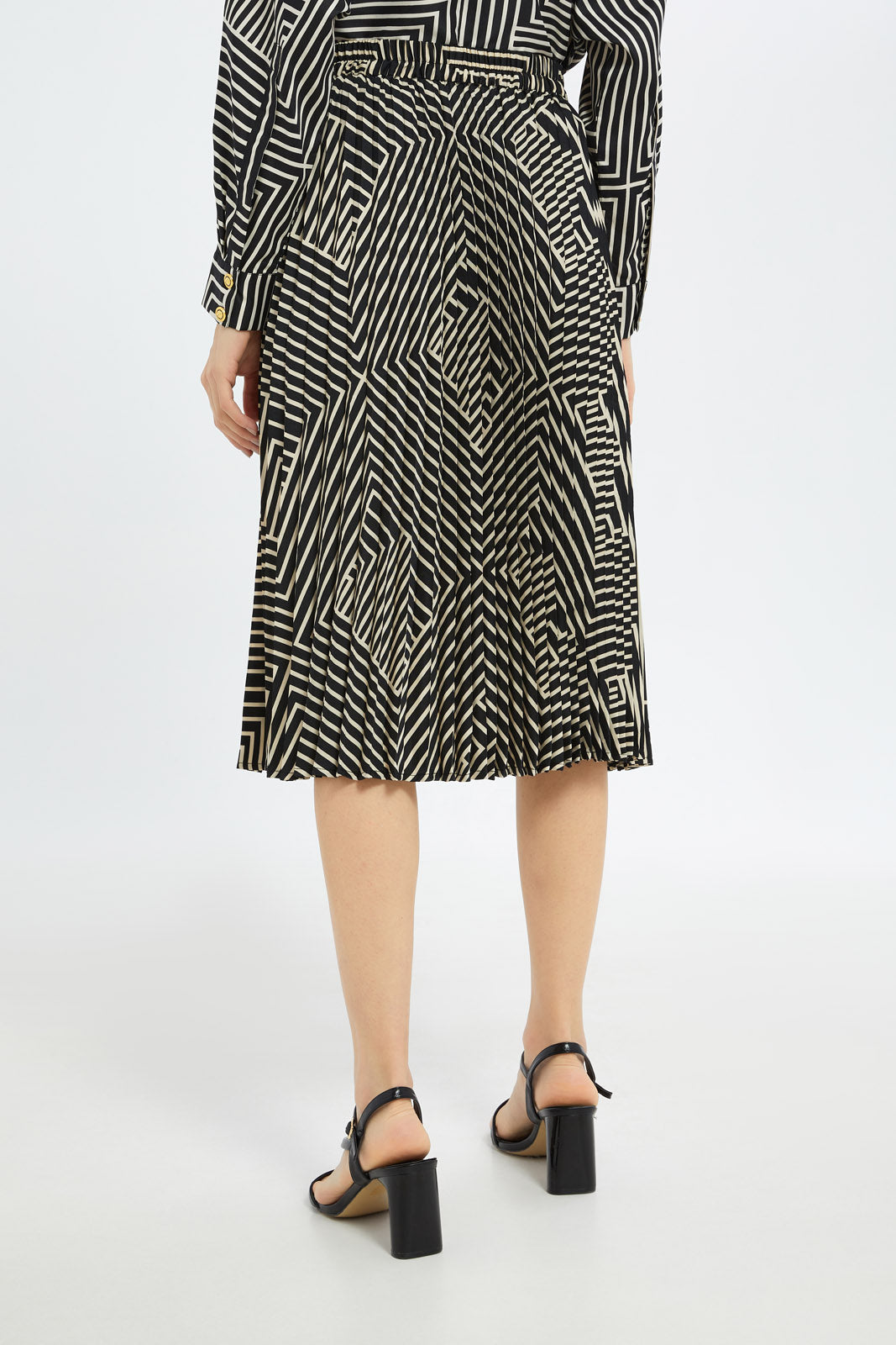 Redtag-Women-Assorted-Printed-Pleated-Skirt-Category:Skirts,-Colour:Assorted,-Deals:New-In,-Filter:Women's-Clothing,-H1:LWR,-H2:LDC,-H3:SKT,-H4:CAK,-LDC,-LDC-Skirts,-New-In-LDC-APL,-Non-Sale,-S23C,-Season:S23C,-Section:Women-Women's-